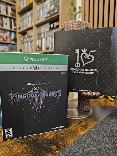 Kingdom hearts iii deluxe - hearts,